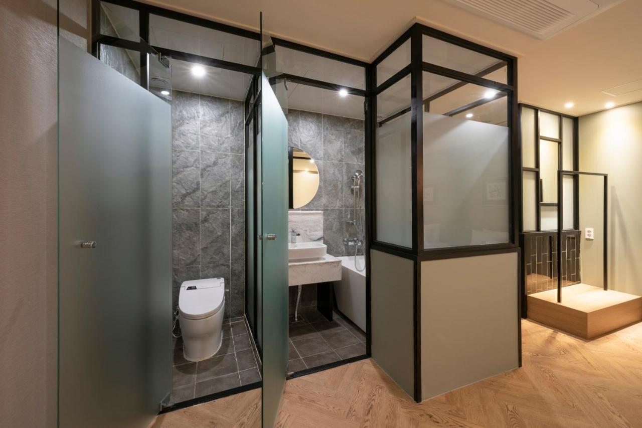 No. 25 Signature Hotel Daecheong Μπουσάν Εξωτερικό φωτογραφία
